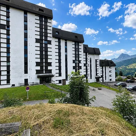 Skis Aux Pieds Avec Vue Sur Le Village Et Vallee Appartement Notre-Dame-de-Bellecombe